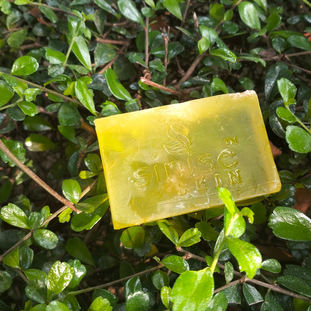 Banana + HoneyOat - ( Hydra Glass bar ) Face and Body Bar ( 100g )